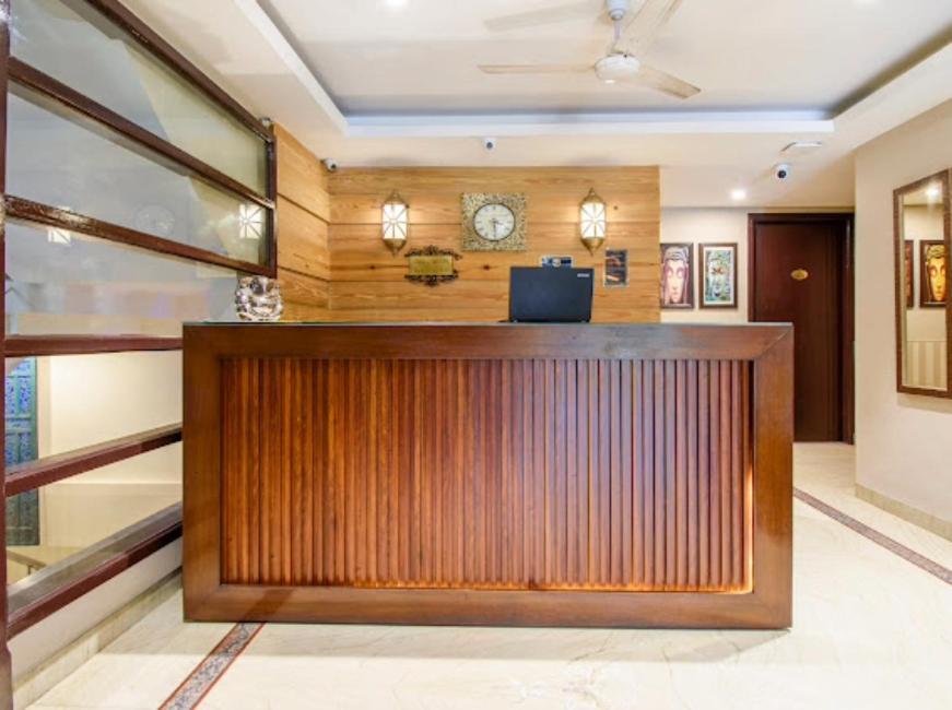 Hotel Imperial Park Sector 45 Gurgaon Extérieur photo